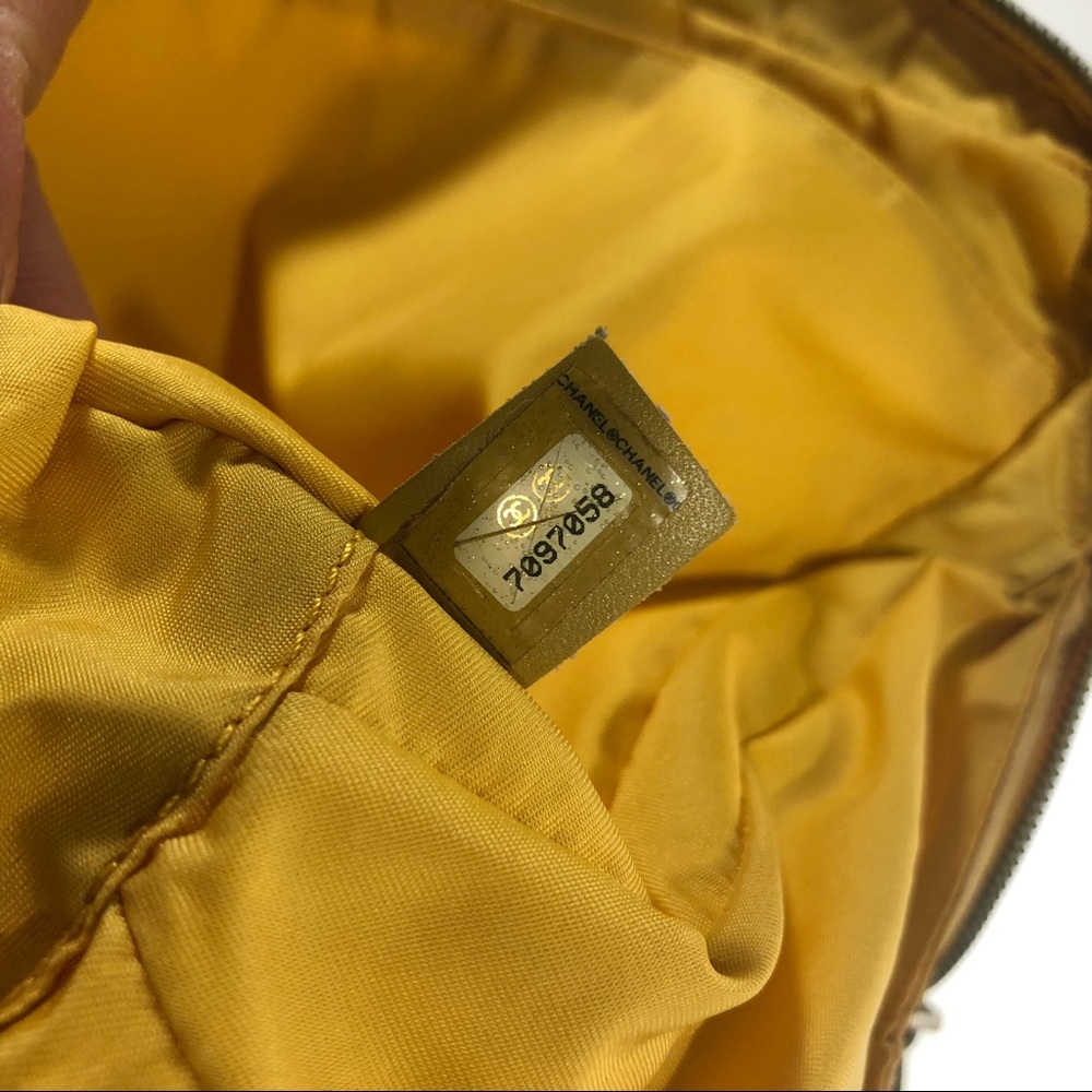 Authentic chanel nylon bag - Picture 13 of 14